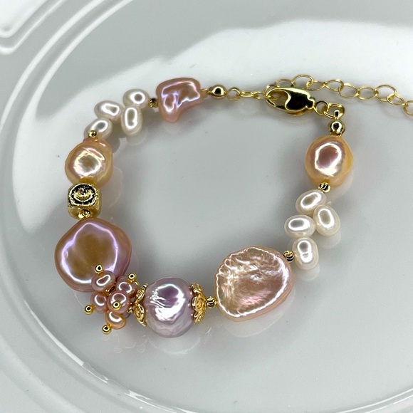 Handmade High Quality Freshwater Pearl Necklace Metallic champagne Pink Bracelet - Picture 3 of 3